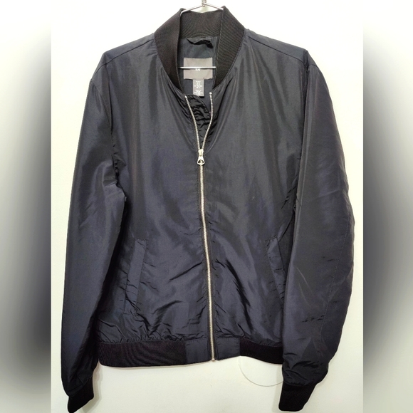 H&M light windbreaker polyester jacket black size medium - Picture 1 of 4
